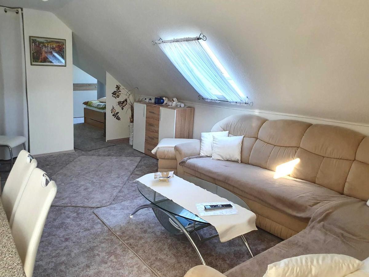 Ferienwohnung Reins نوستاد ان هولستن المظهر الخارجي الصورة